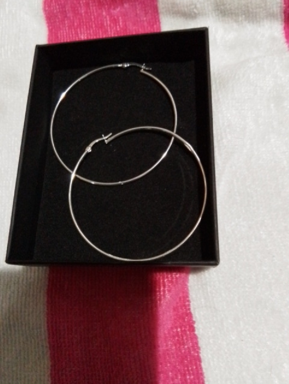 Classic Silver Plated Hoop Earrings, Studs And Size 7 ring - Women Jewelry